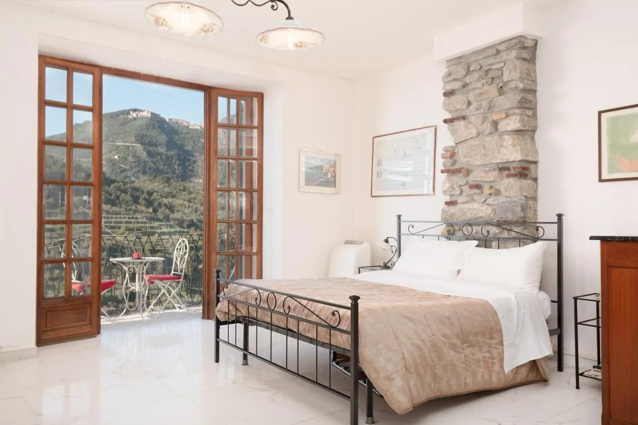 Rossi Tramonti 1, Apartman Corniglia